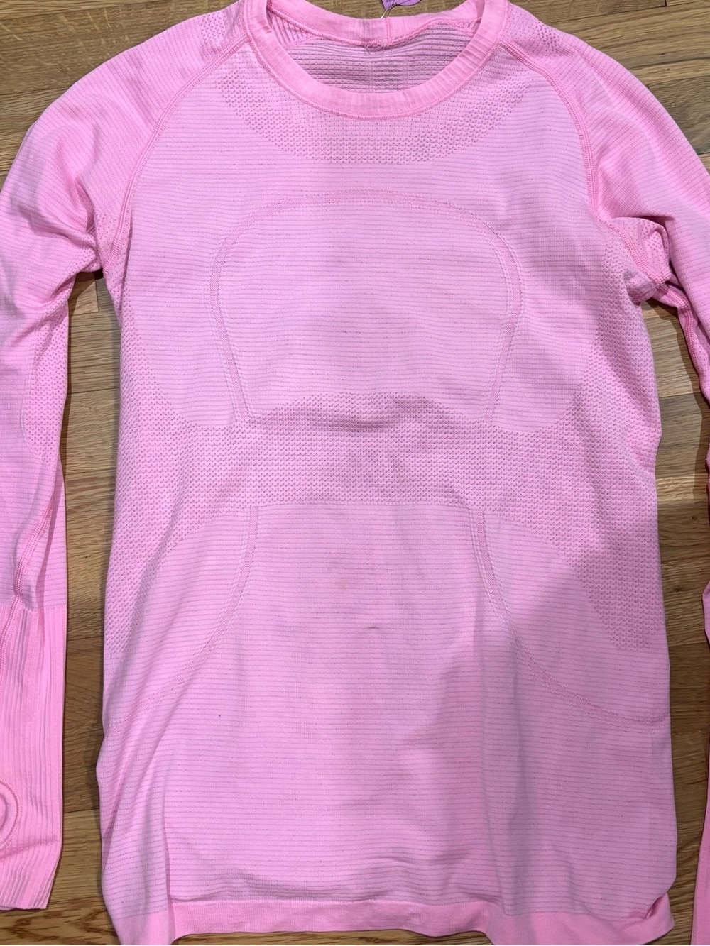 Lululemon Swiftly Tech Long Sleeve Crew Size 8 pink